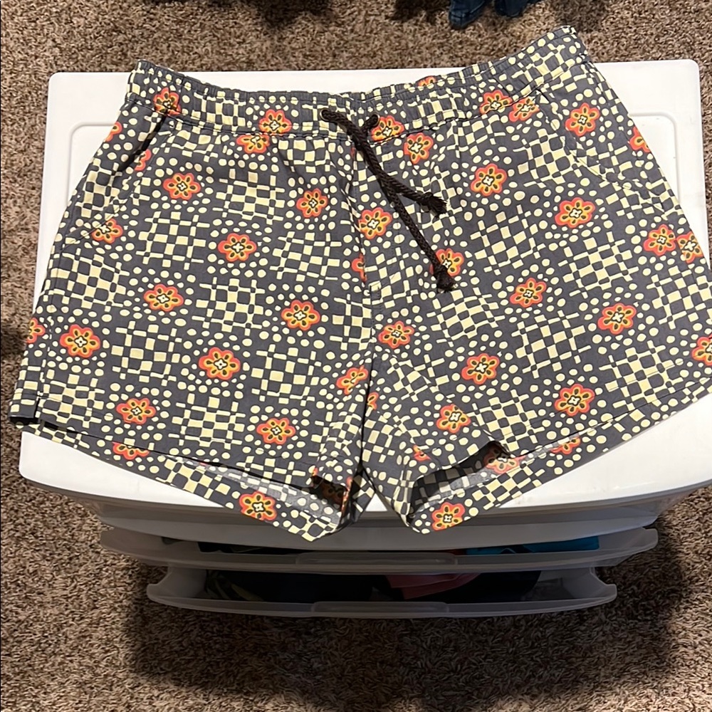 Toad&Co  Floral Checkered Women's Shorts